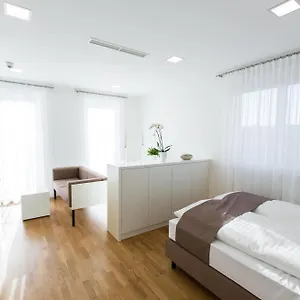 Shome Hotel